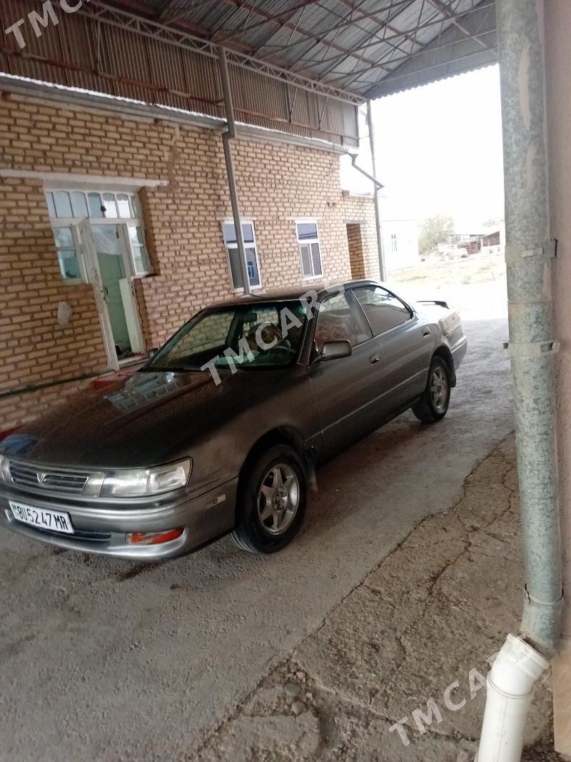Toyota Camry 1993 - 40 000 TMT - Мургап - img 4