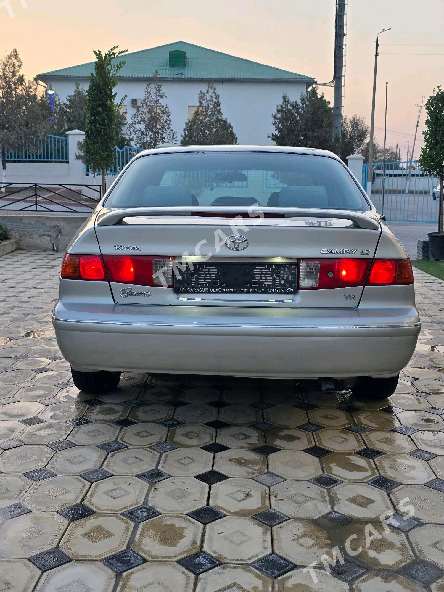 Toyota Camry 1999 - 123 000 TMT - Бахарден - img 8