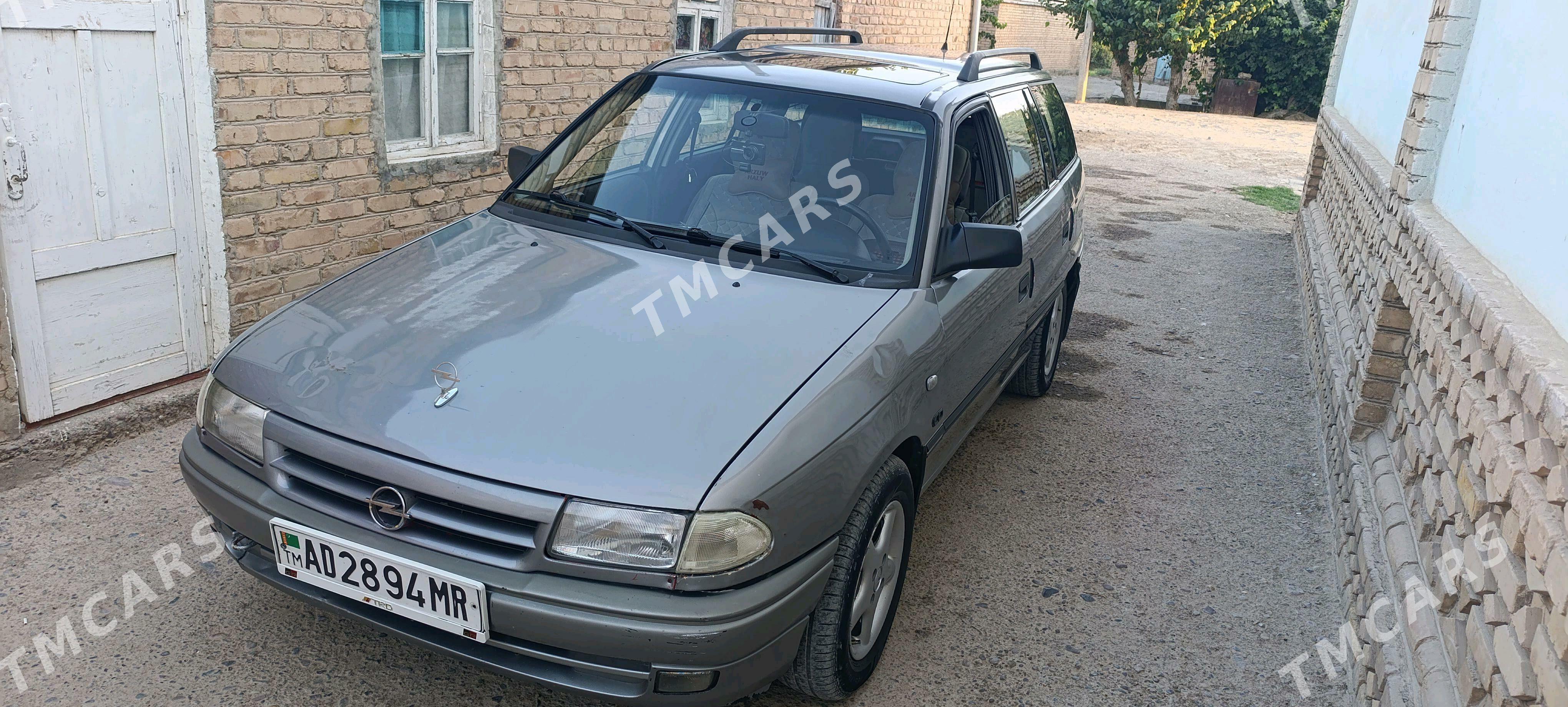 Opel Astra 1994 - 40 000 TMT - Мургап - img 3