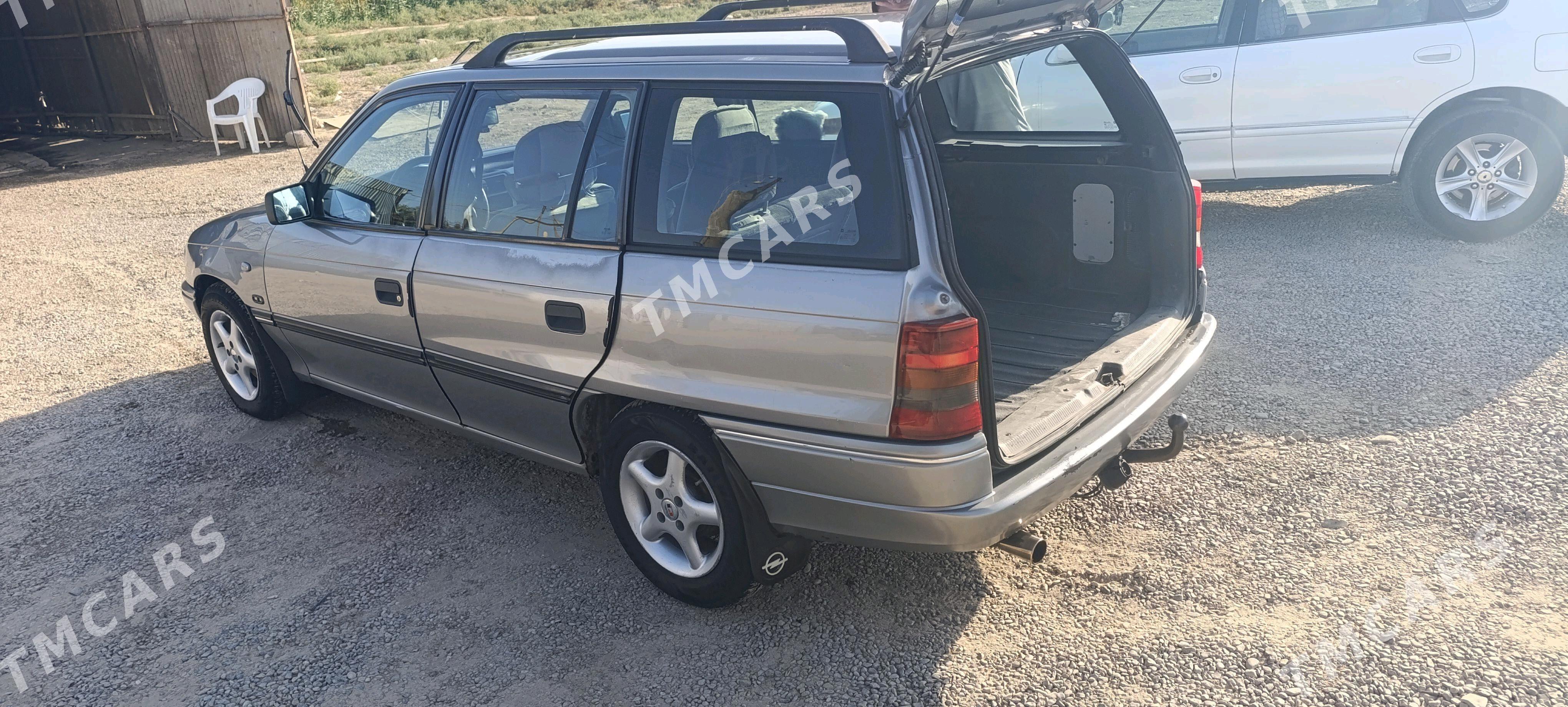 Opel Astra 1994 - 40 000 TMT - Мургап - img 8