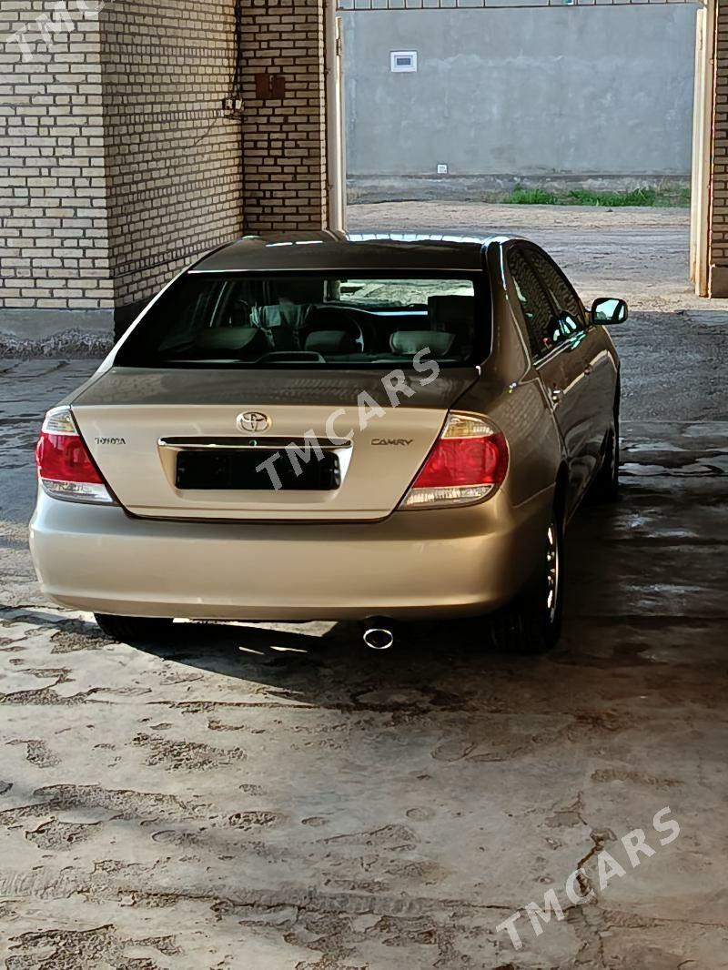 Toyota Camry 2005 - 200 000 TMT - Baýramaly - img 2