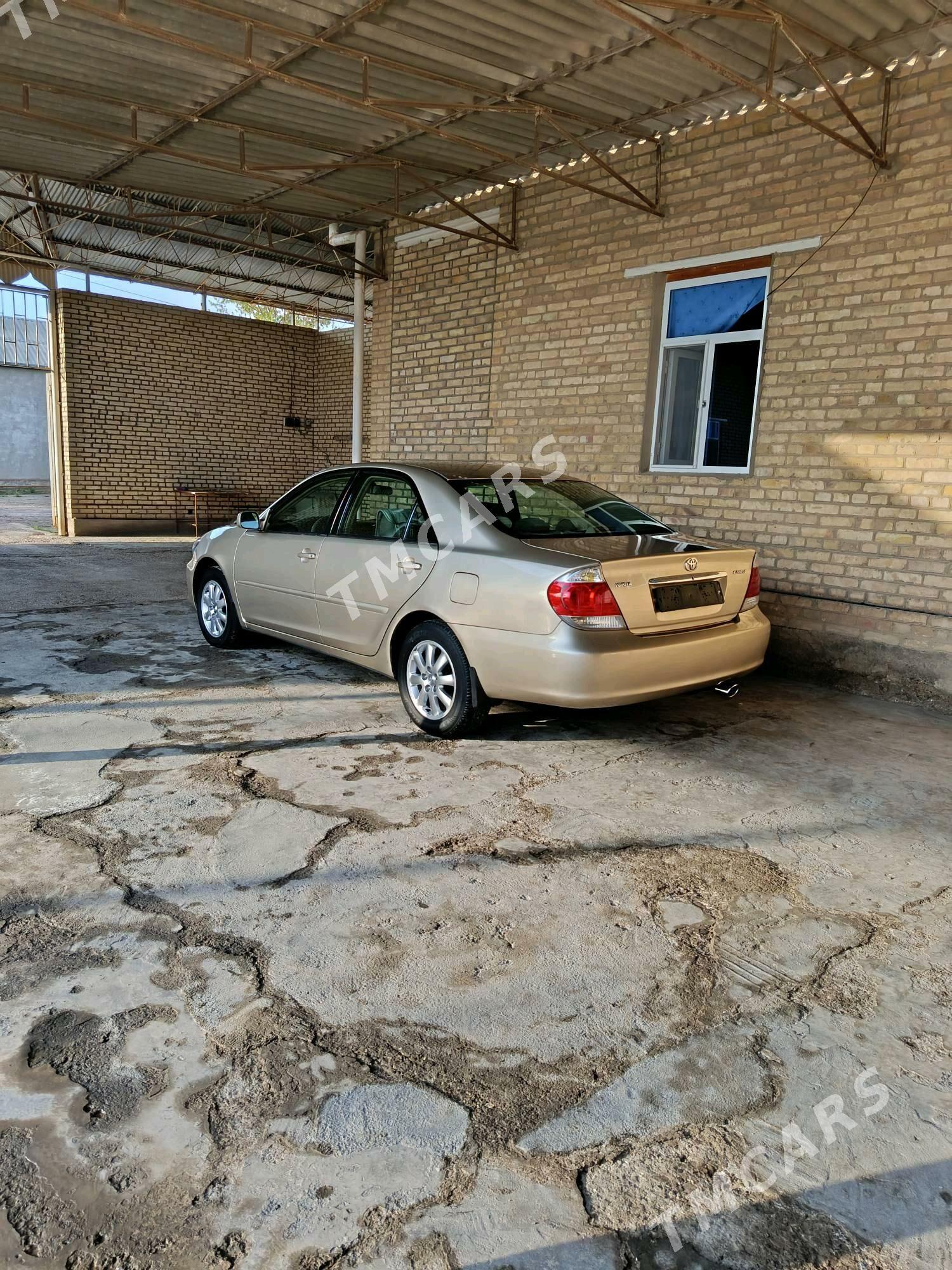 Toyota Camry 2005 - 200 000 TMT - Baýramaly - img 6