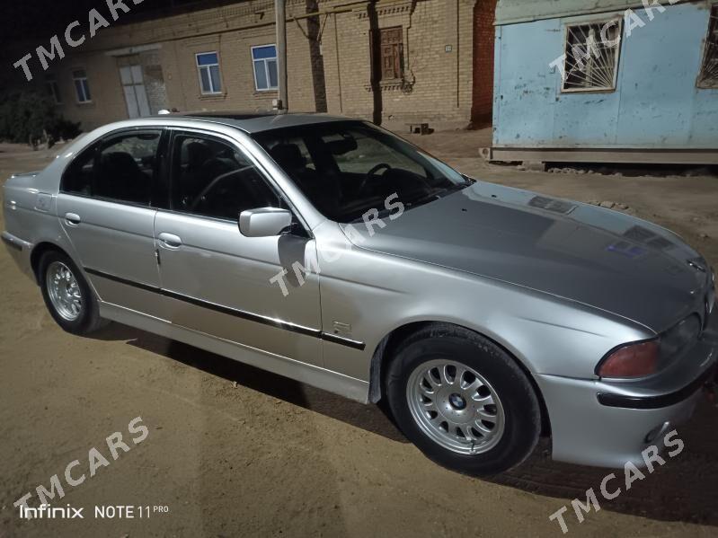 BMW E39 1998 - 80 000 TMT - Чарджоу - img 5