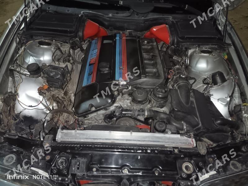 BMW E39 1998 - 80 000 TMT - Чарджоу - img 6