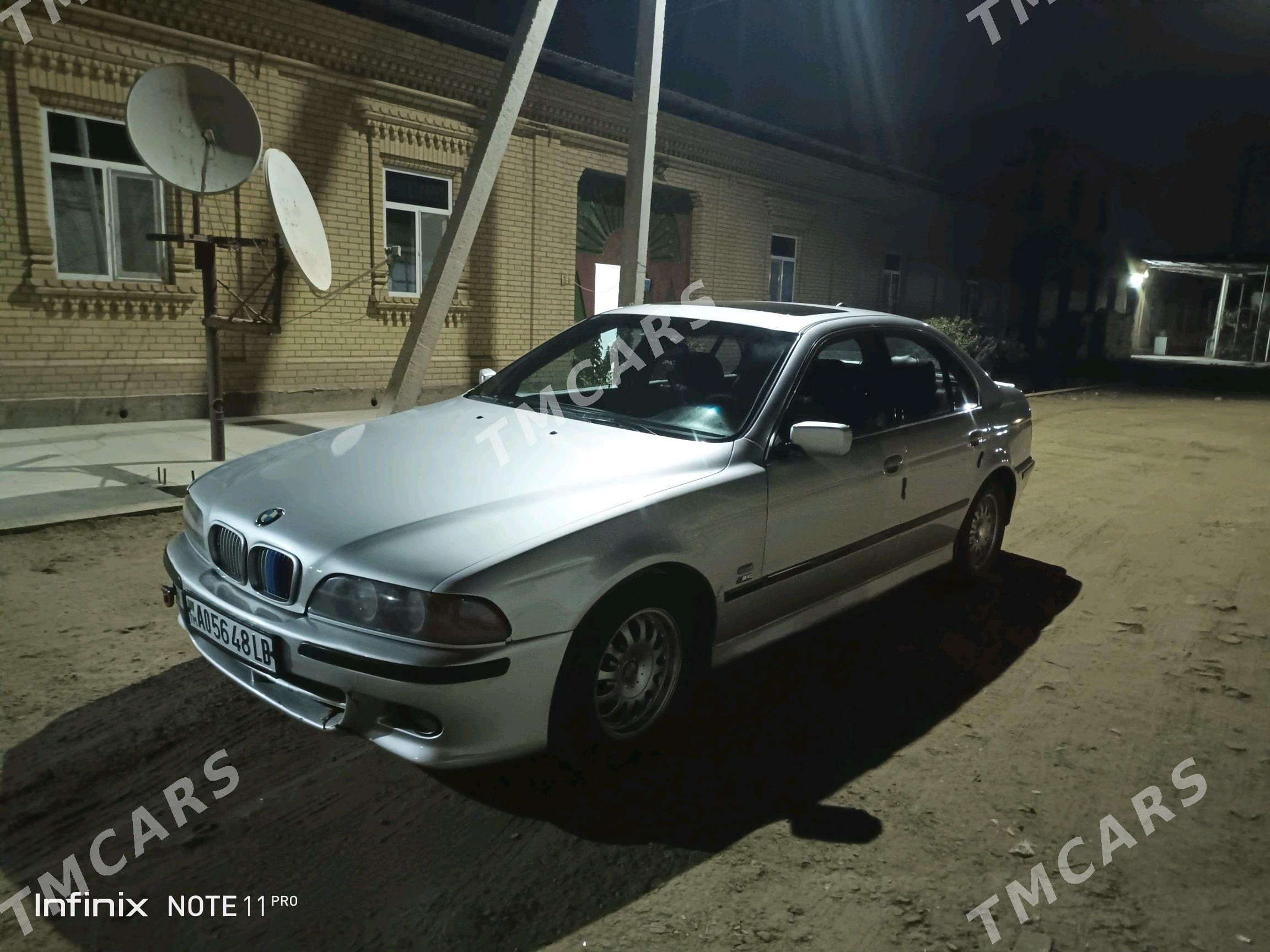 BMW E39 1998 - 80 000 TMT - Чарджоу - img 7