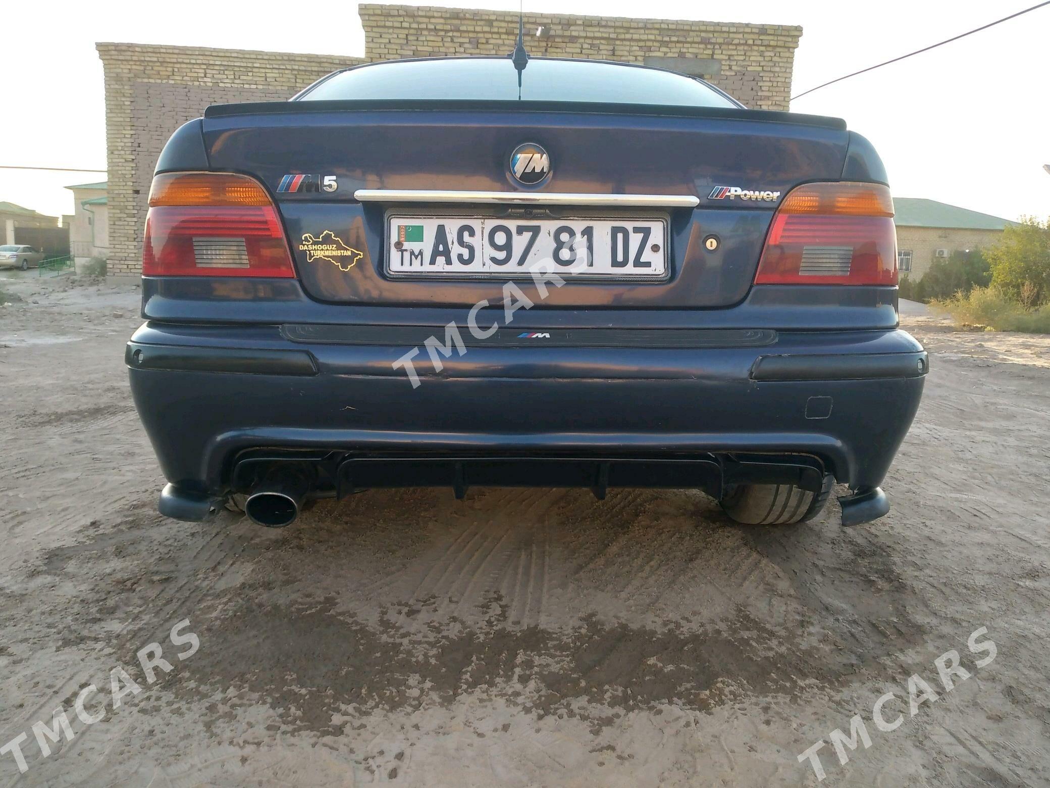 BMW E39 2002 - 135 000 TMT - Daşoguz - img 3