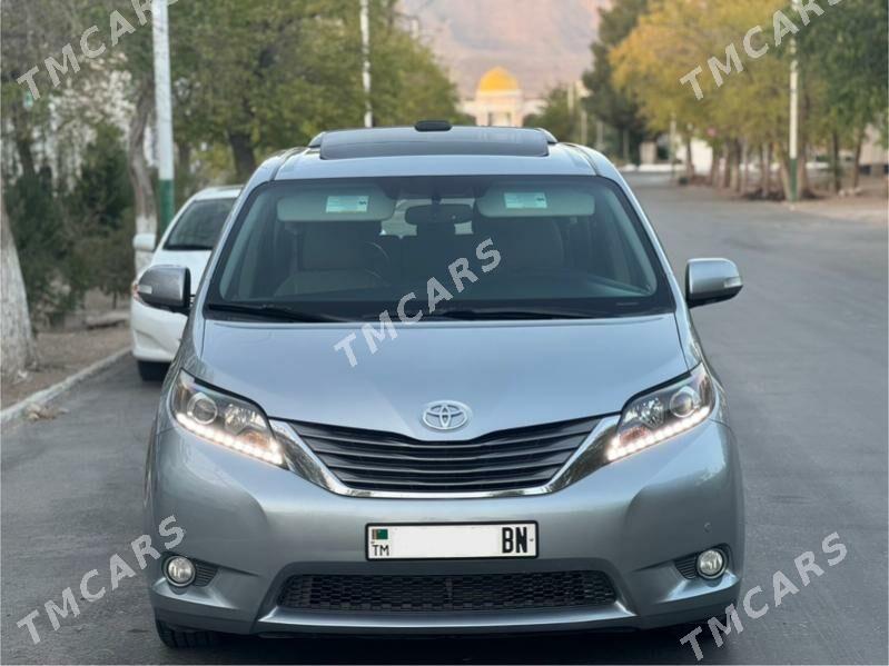Toyota Sienna 2017 - 435 000 TMT - Балканабат - img 5
