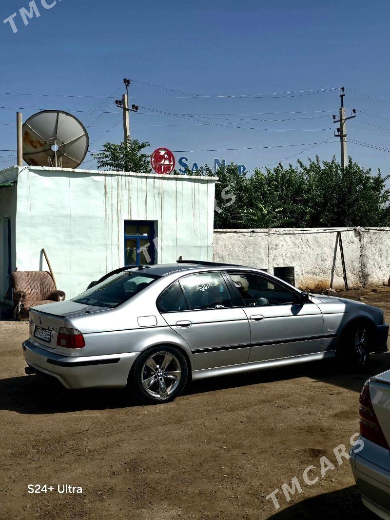 BMW E39 2001 - 130 000 TMT - Köneürgenç - img 5