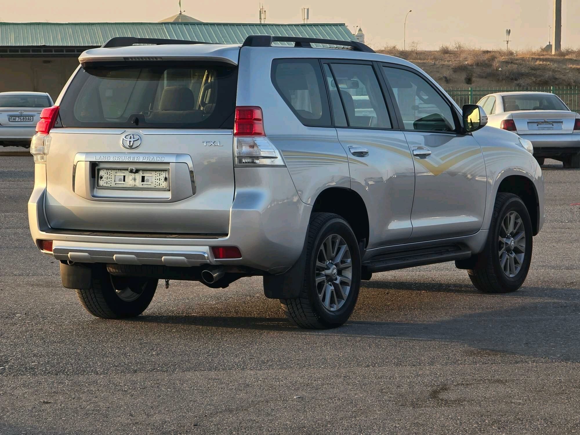 Toyota Land Cruiser Prado 2013 - 550 000 TMT - "Алтын Асыр" Гундогар базары ( Толкучка) - img 2