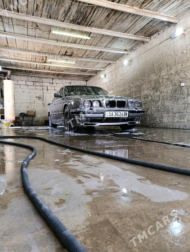 BMW E34 1992 - 56 000 TMT - Balkanabat - img 6