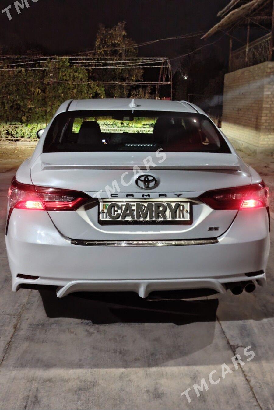 Toyota Camry 2021 - 320 000 TMT - Baýramaly - img 2