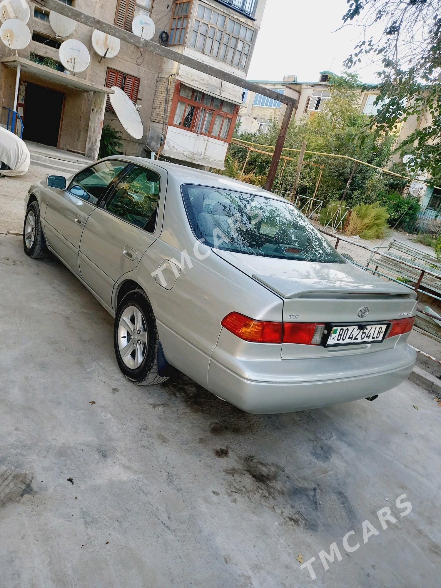 Toyota Camry 2000 - 125 000 TMT - Туркменабат - img 2