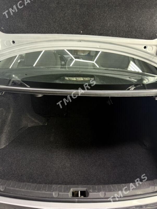 Toyota Corolla 2011 - 170 000 TMT - Туркменбаши - img 8