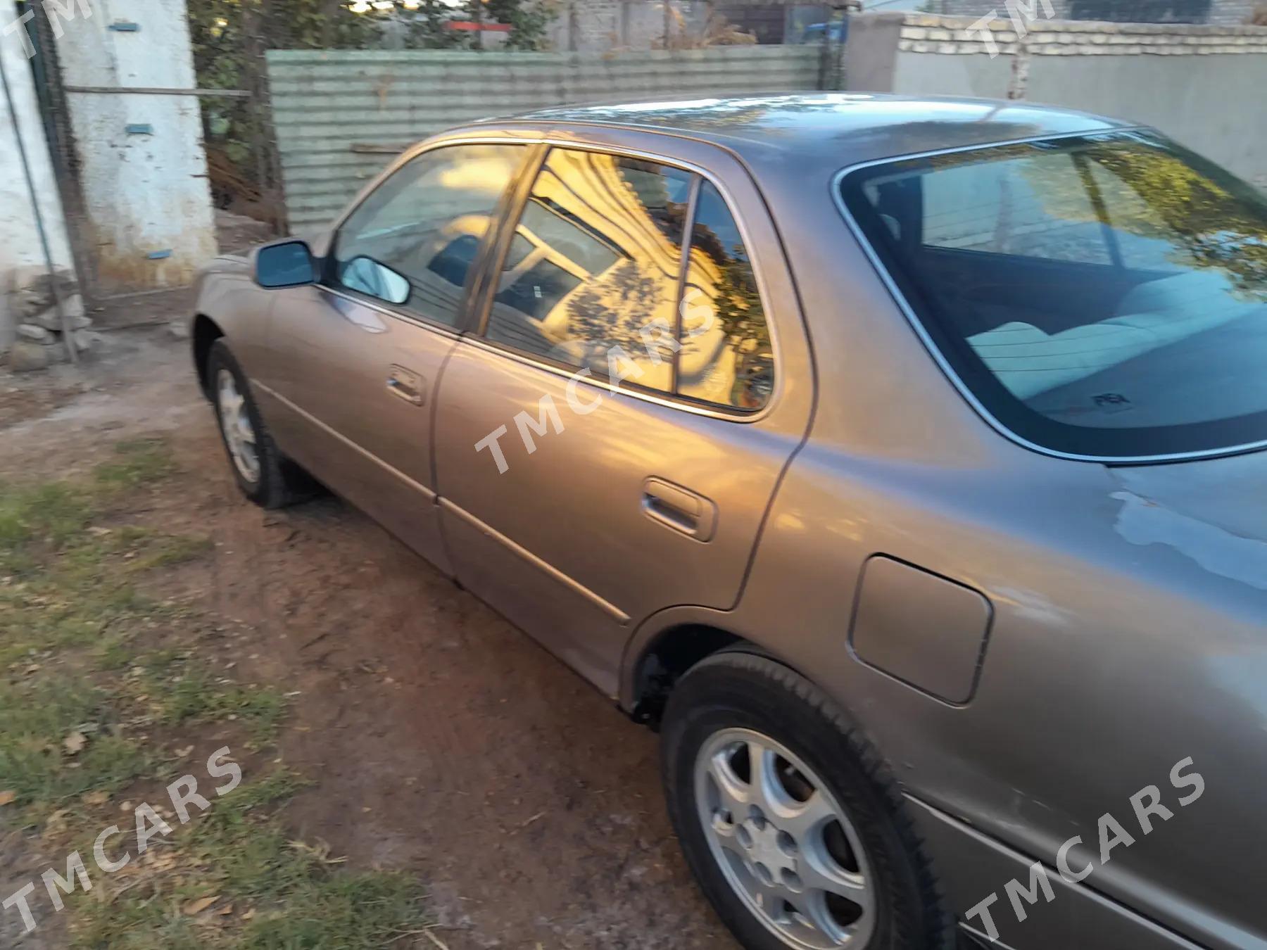 Toyota Camry 1995 - 100 000 TMT - Болдумсаз - img 5
