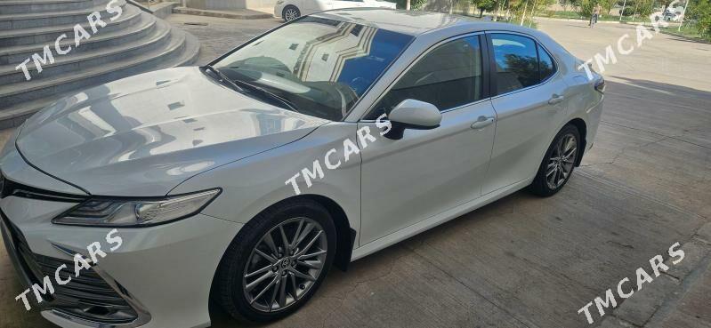 Toyota Camry 2021 - 320 000 TMT - Baýramaly - img 2