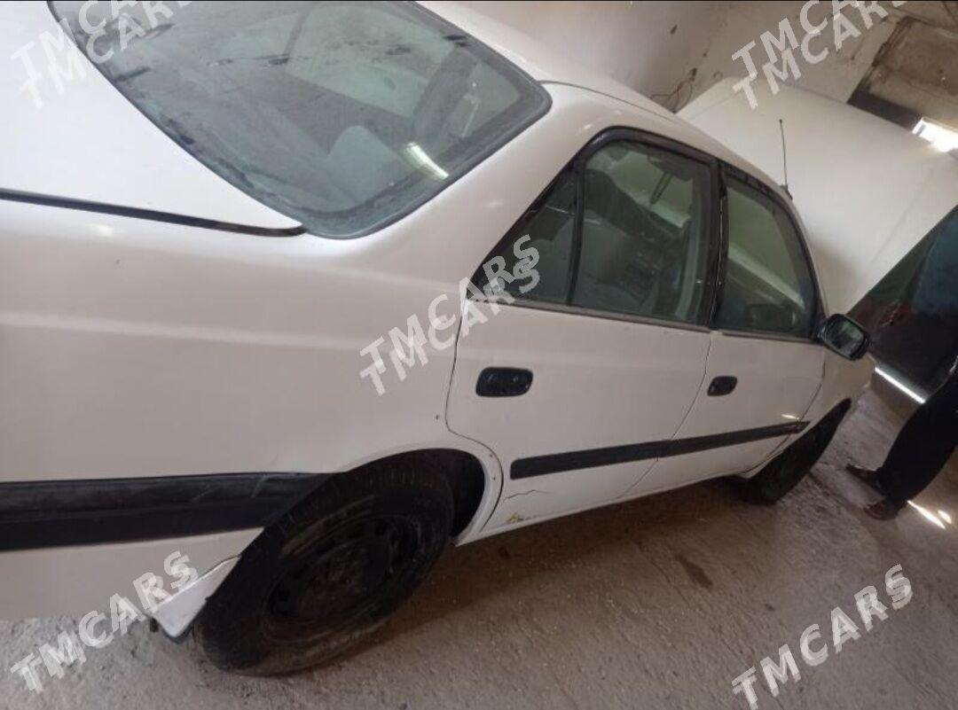 Toyota Carina 1997 - 30 000 TMT - Туркменабат - img 2