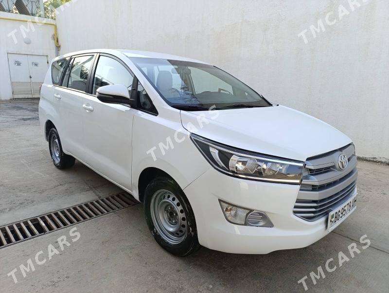 Toyota Innova 2021 - 285 000 TMT - Ак-Бугдайский этрап - img 3