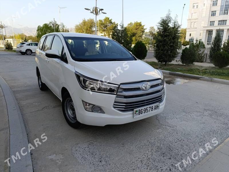 Toyota Innova 2021 - 285 000 TMT - Ак-Бугдайский этрап - img 2