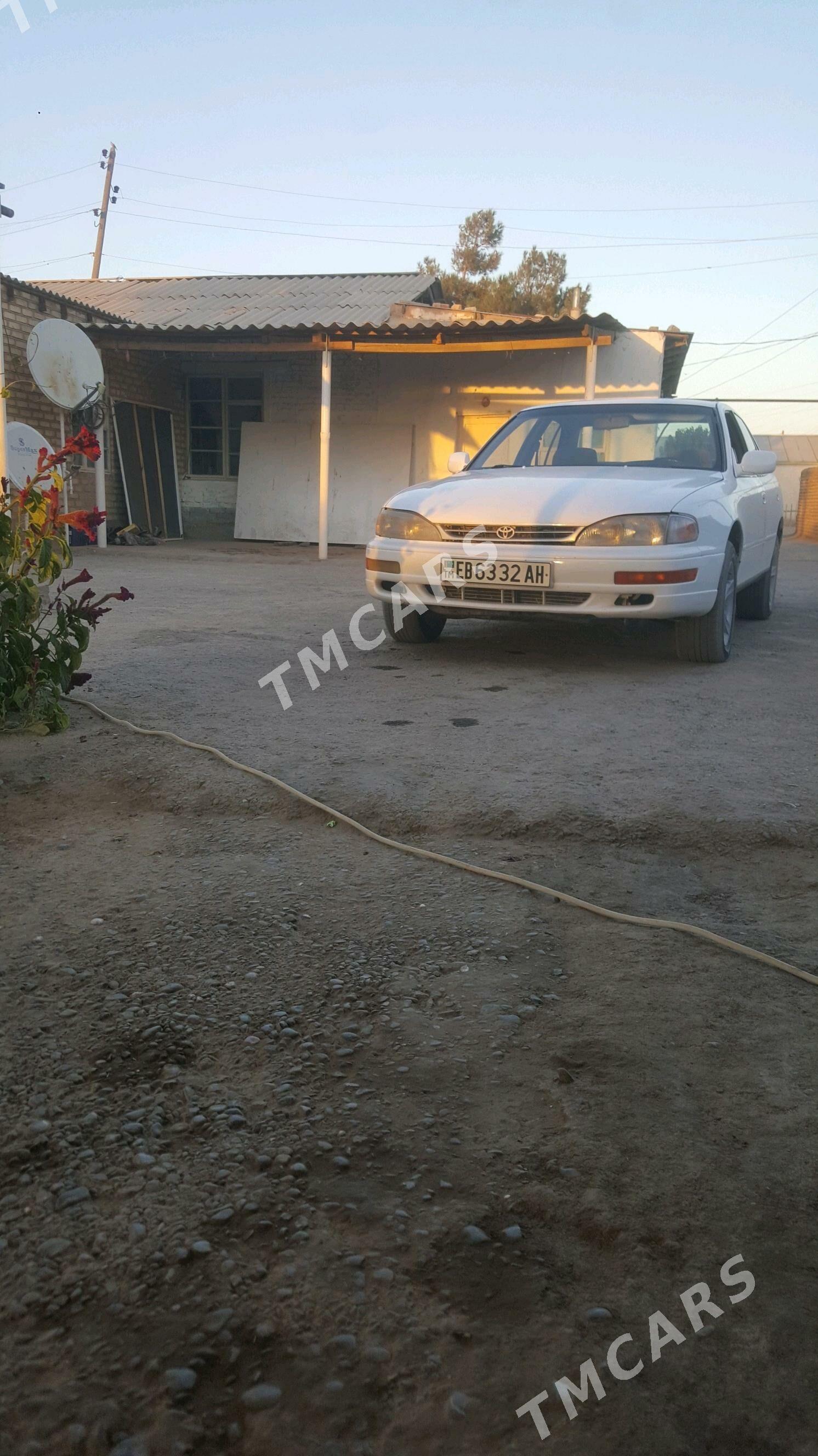 Toyota Camry 1993 - 84 000 TMT - Серахс - img 4