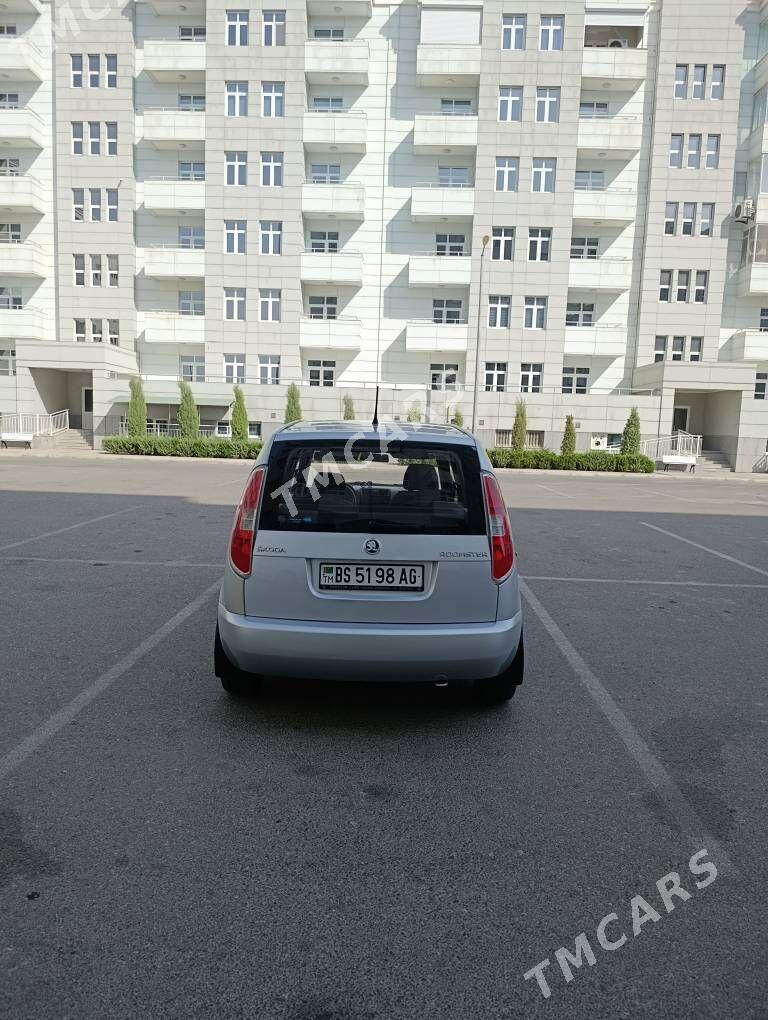 Skoda Roomster​ 2013 - 120 000 TMT - Мары - img 2