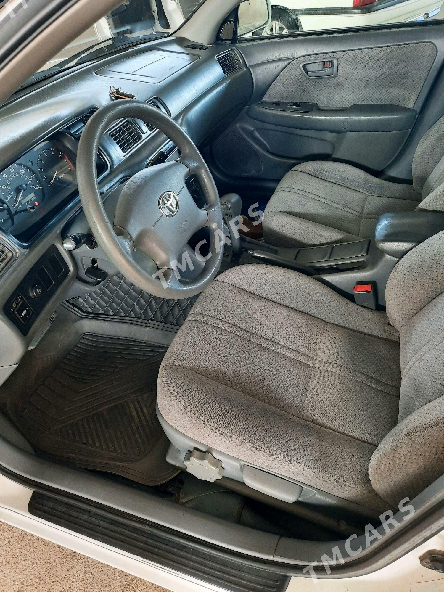 Toyota Camry 2001 - 138 000 TMT - Байрамали - img 7
