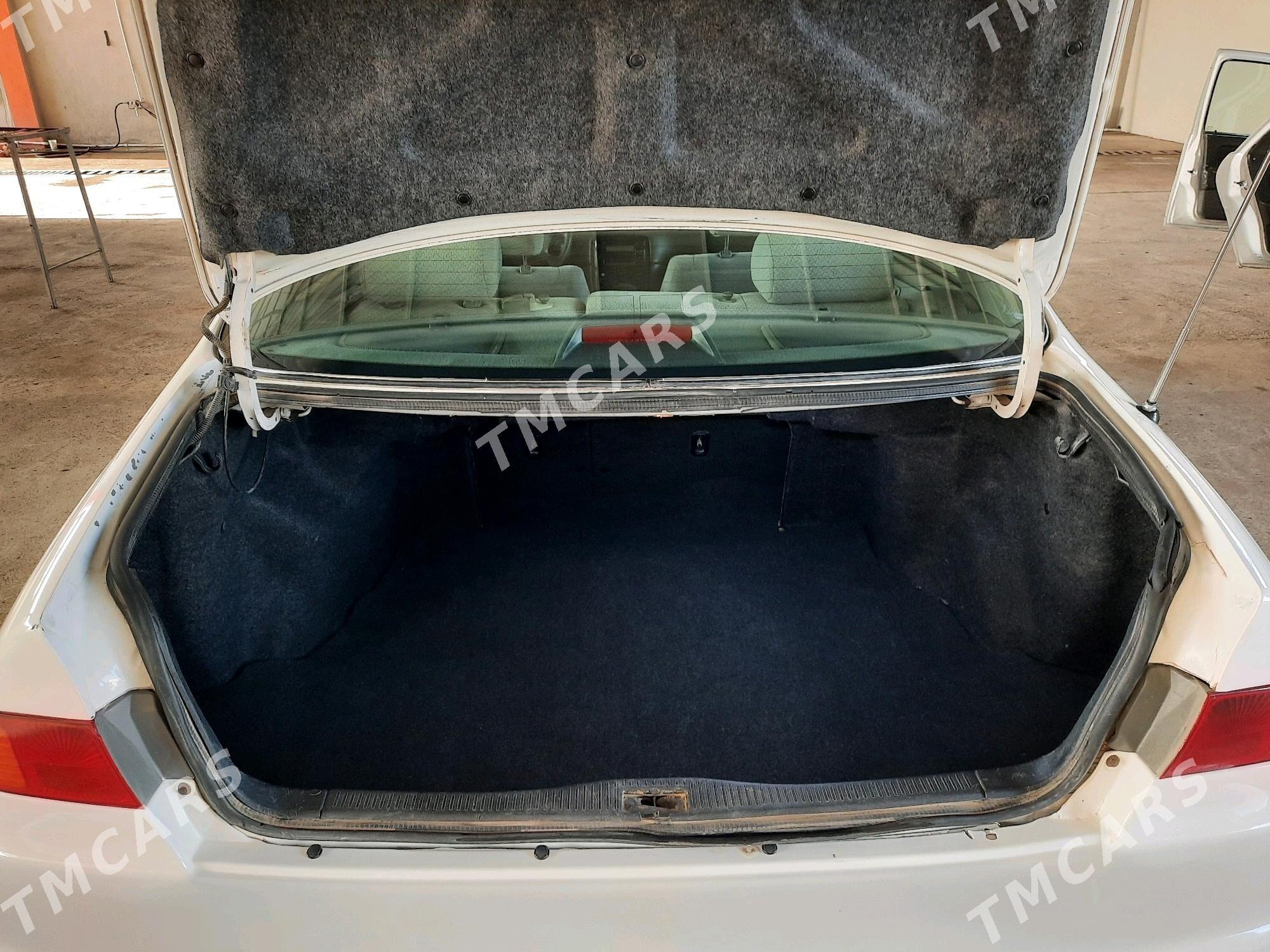 Toyota Camry 2001 - 138 000 TMT - Байрамали - img 5