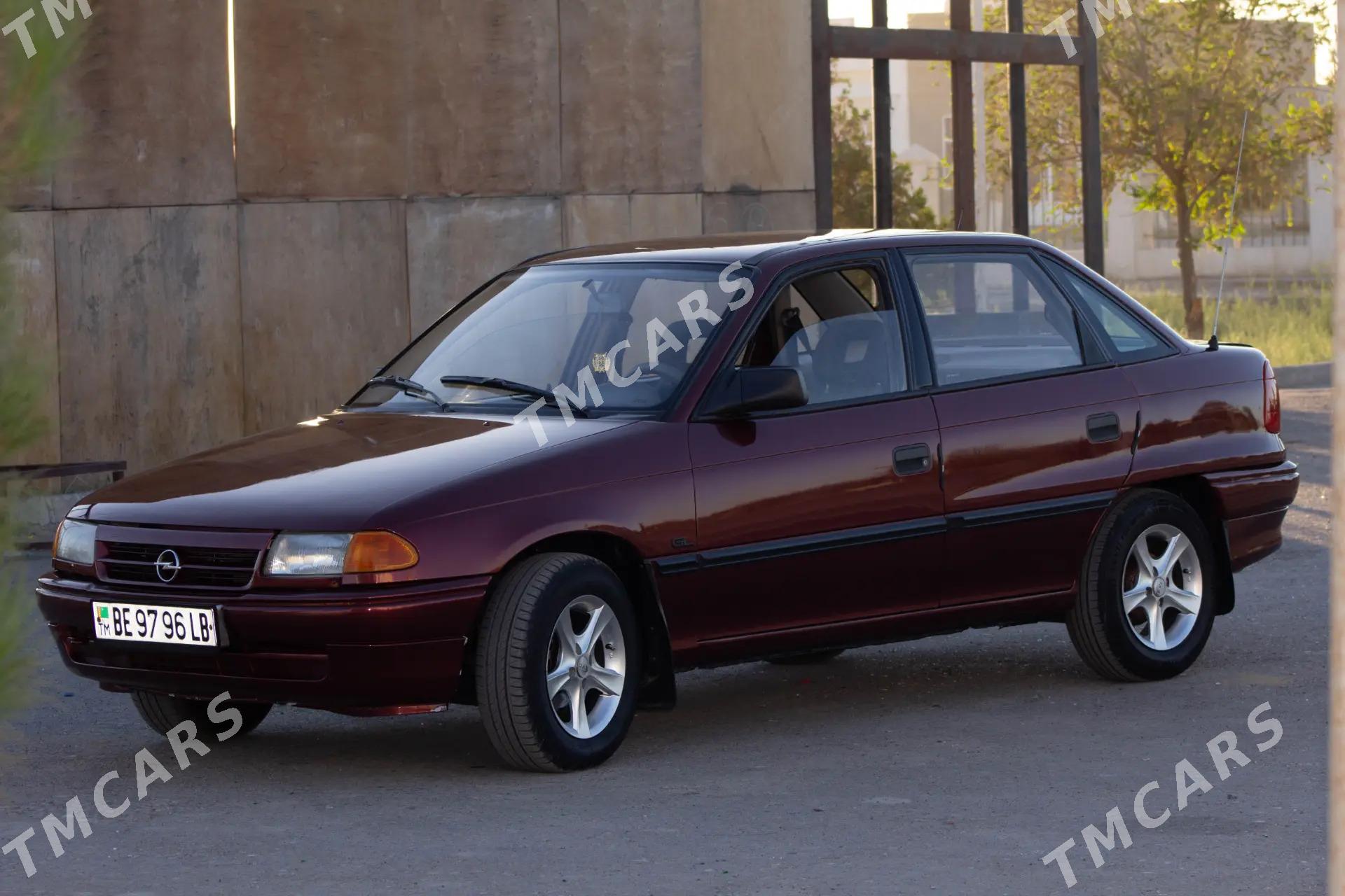 Opel Astra 1992 - 45 000 TMT - Дарганата - img 3