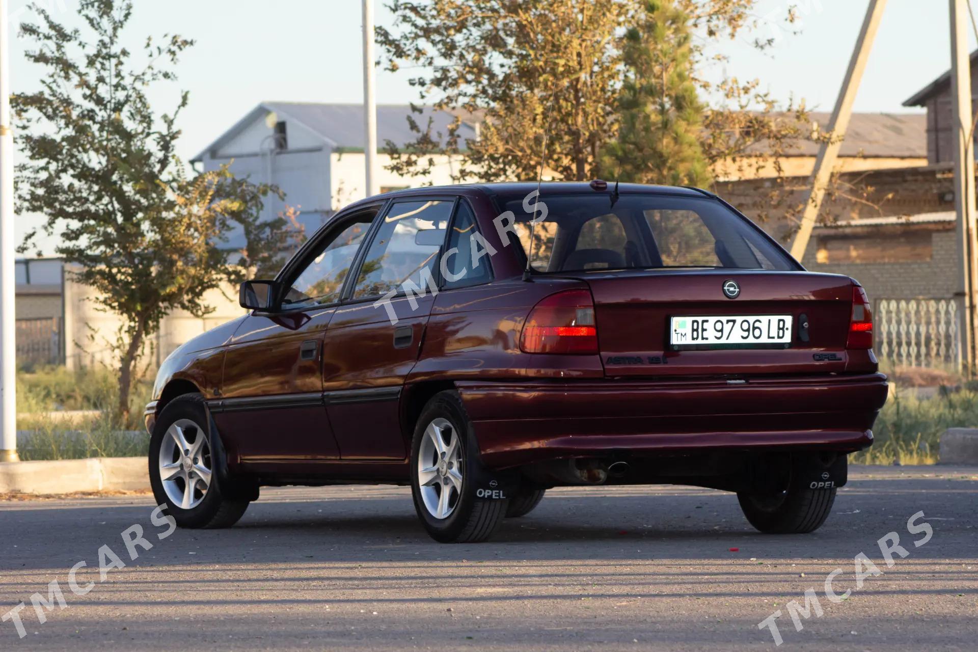 Opel Astra 1992 - 45 000 TMT - Дарганата - img 5