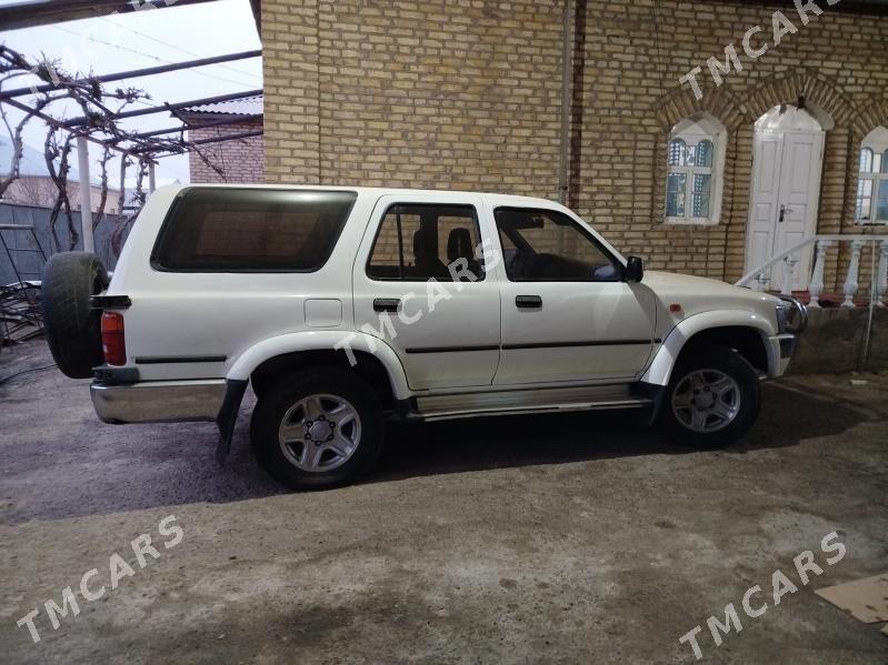 Toyota Hilux 1991 - 50 000 TMT - Сакарчага - img 3