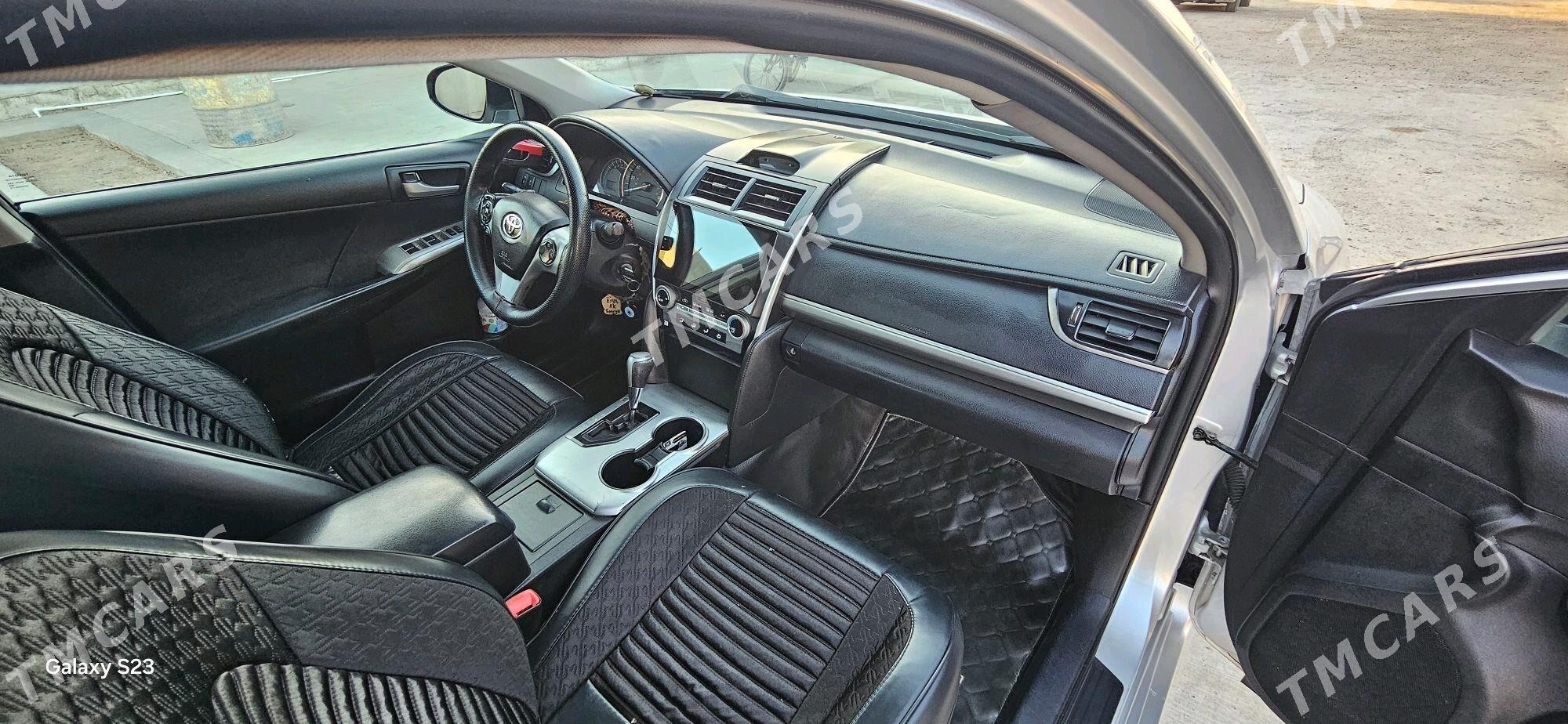 Toyota Camry 2012 - 220 000 TMT - Теджен - img 6
