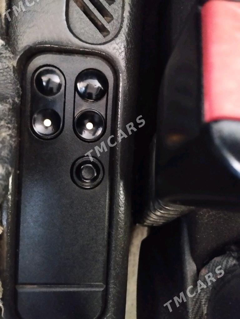 Opel Vectra 1993 - 48 000 TMT - Сакар - img 5