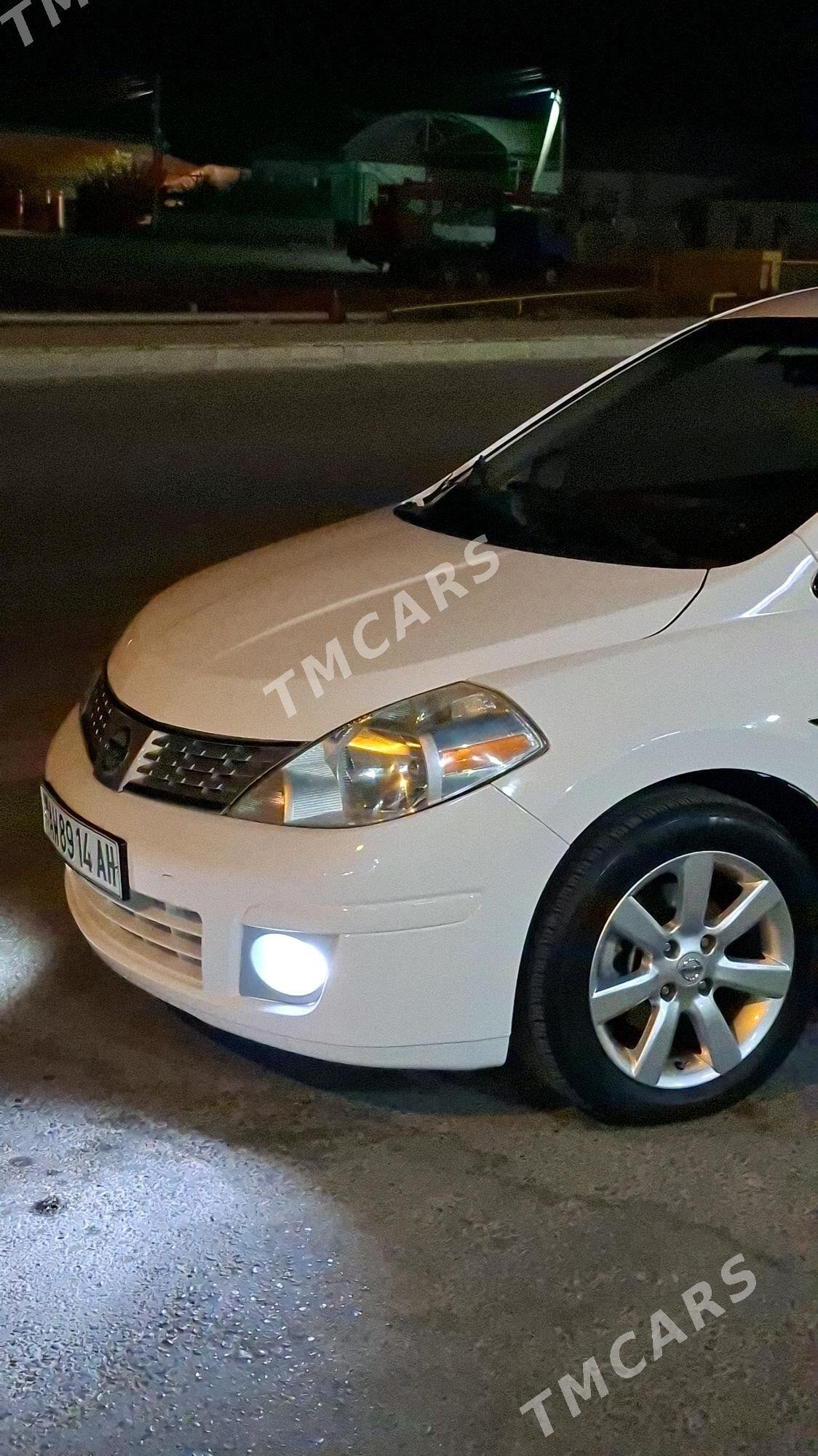 Nissan Versa 2009 - 155 000 TMT - Анев - img 4