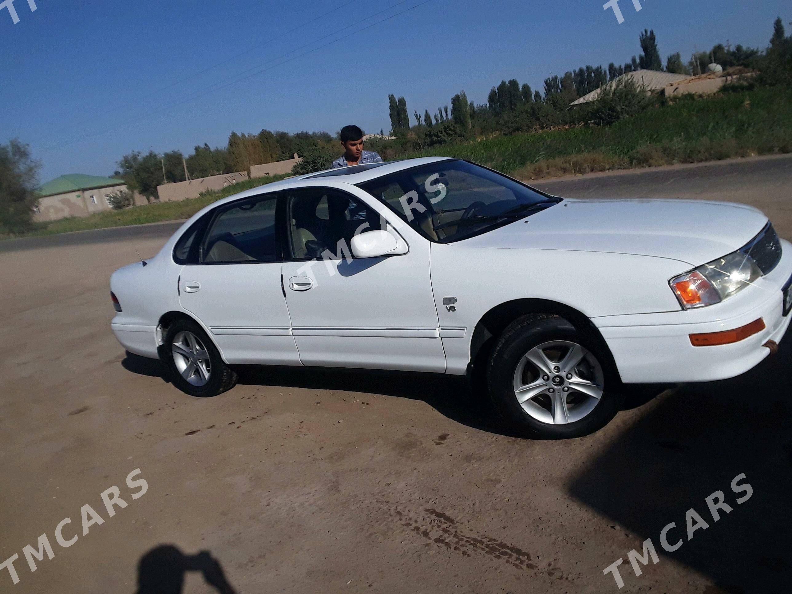 Toyota Avalon 1996 - 100 000 TMT - Gurbansoltan Eje - img 2