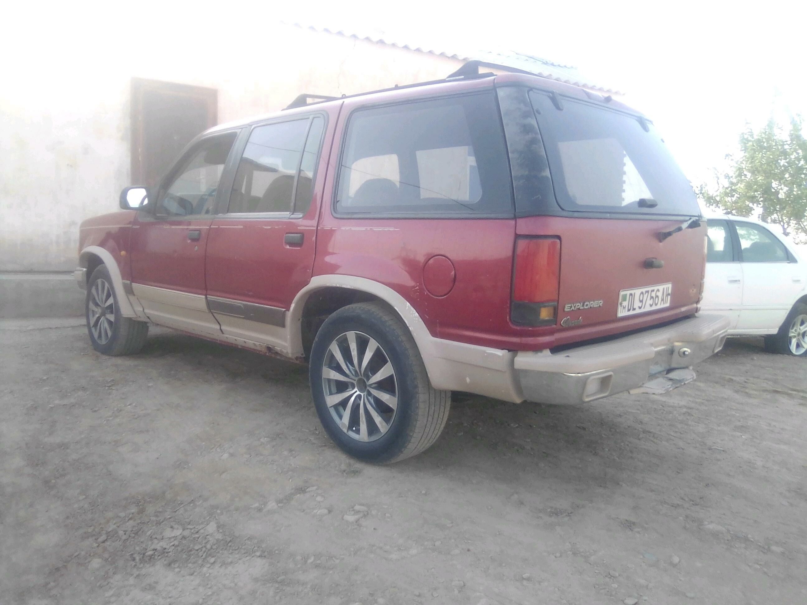 Ford Explorer 1993 - 48 000 TMT - Теджен - img 9