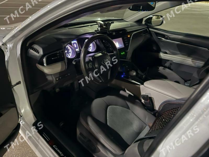 Toyota Camry 2018 - 300 000 TMT - Мир 6 - img 7