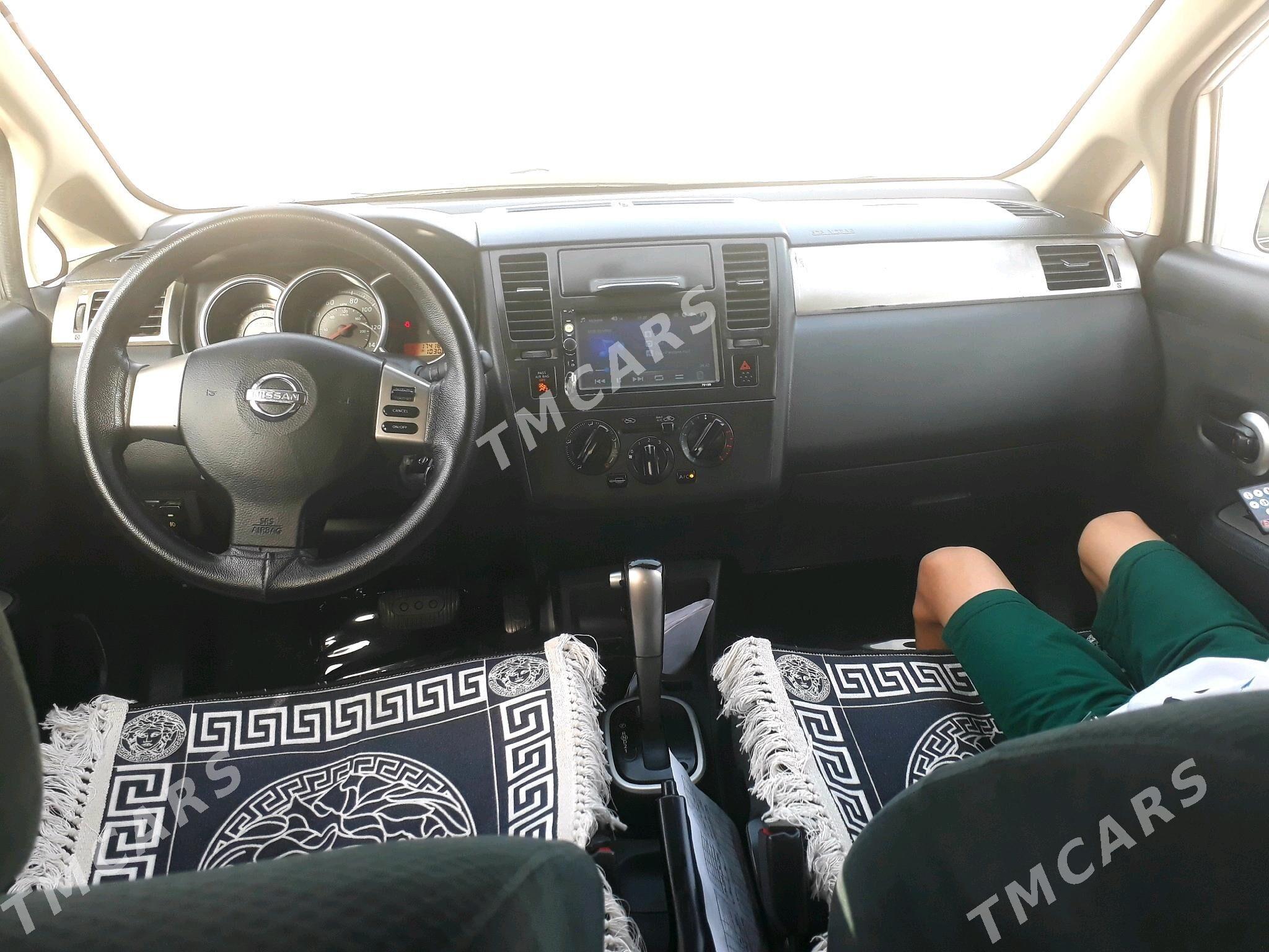 Nissan Versa 2010 - 120 000 TMT - Балканабат - img 2