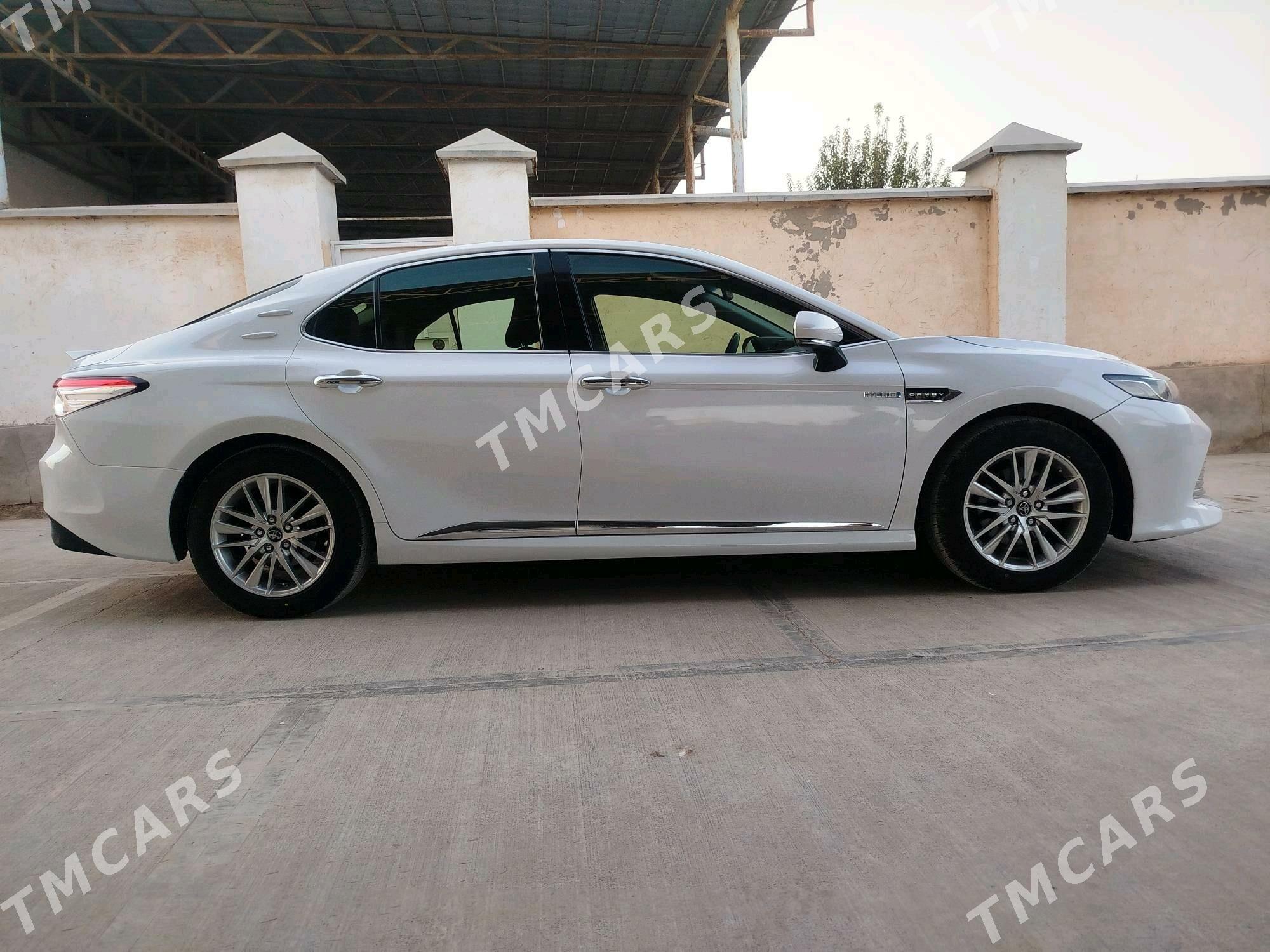 Toyota Camry 2020 - 220 000 TMT - Теджен - img 2