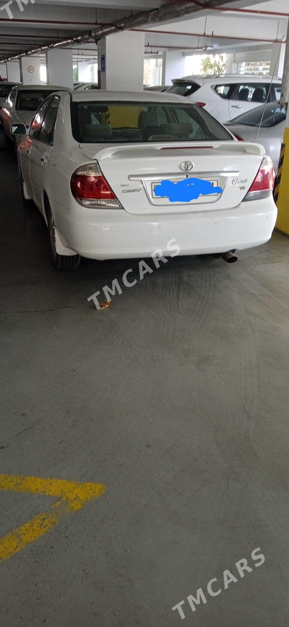 Toyota Camry 2003 - 185 000 TMT - 6 mkr - img 2