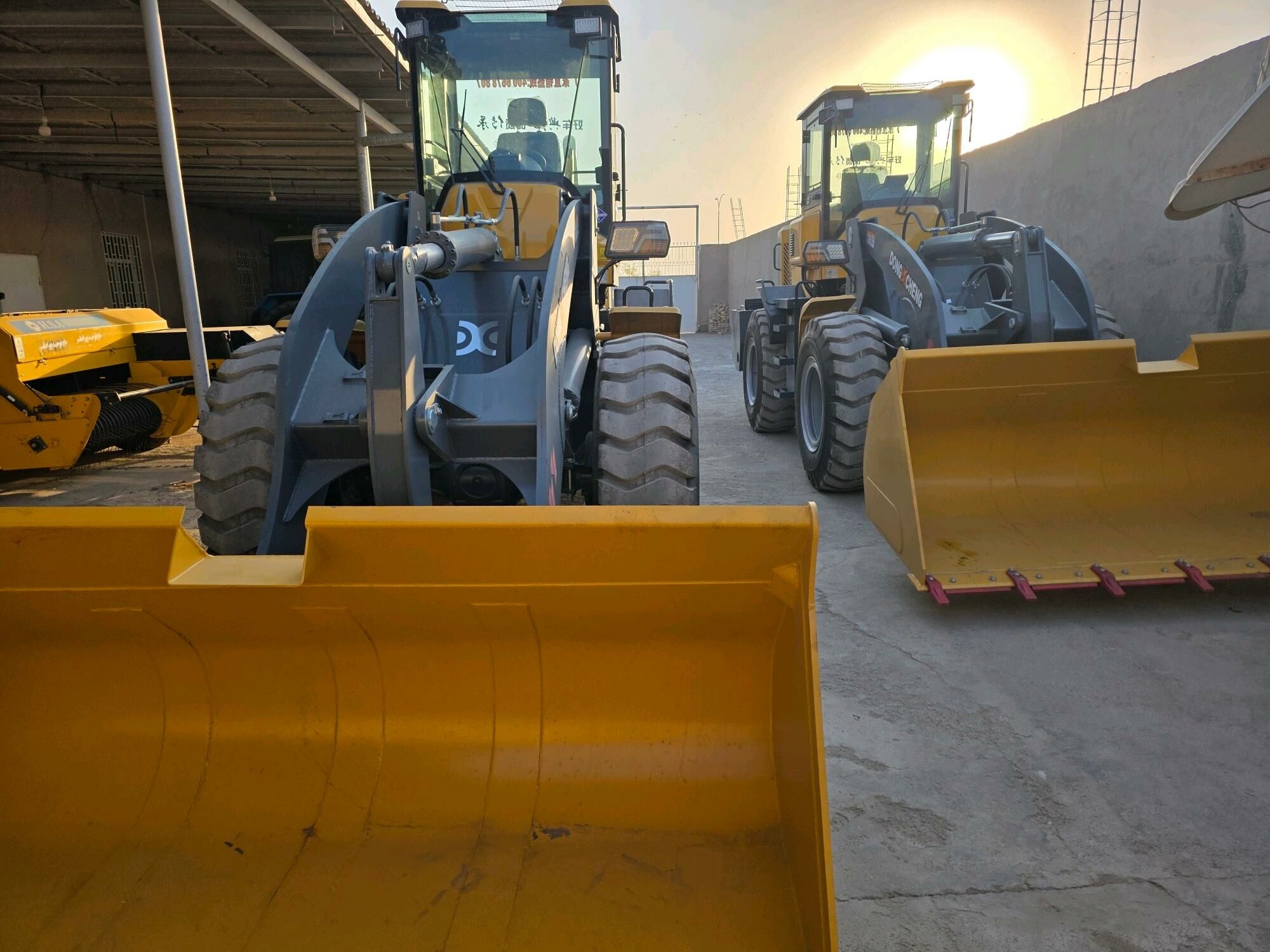 XCMG LW300F 2025 - 420 000 TMT - Tejen - img 3