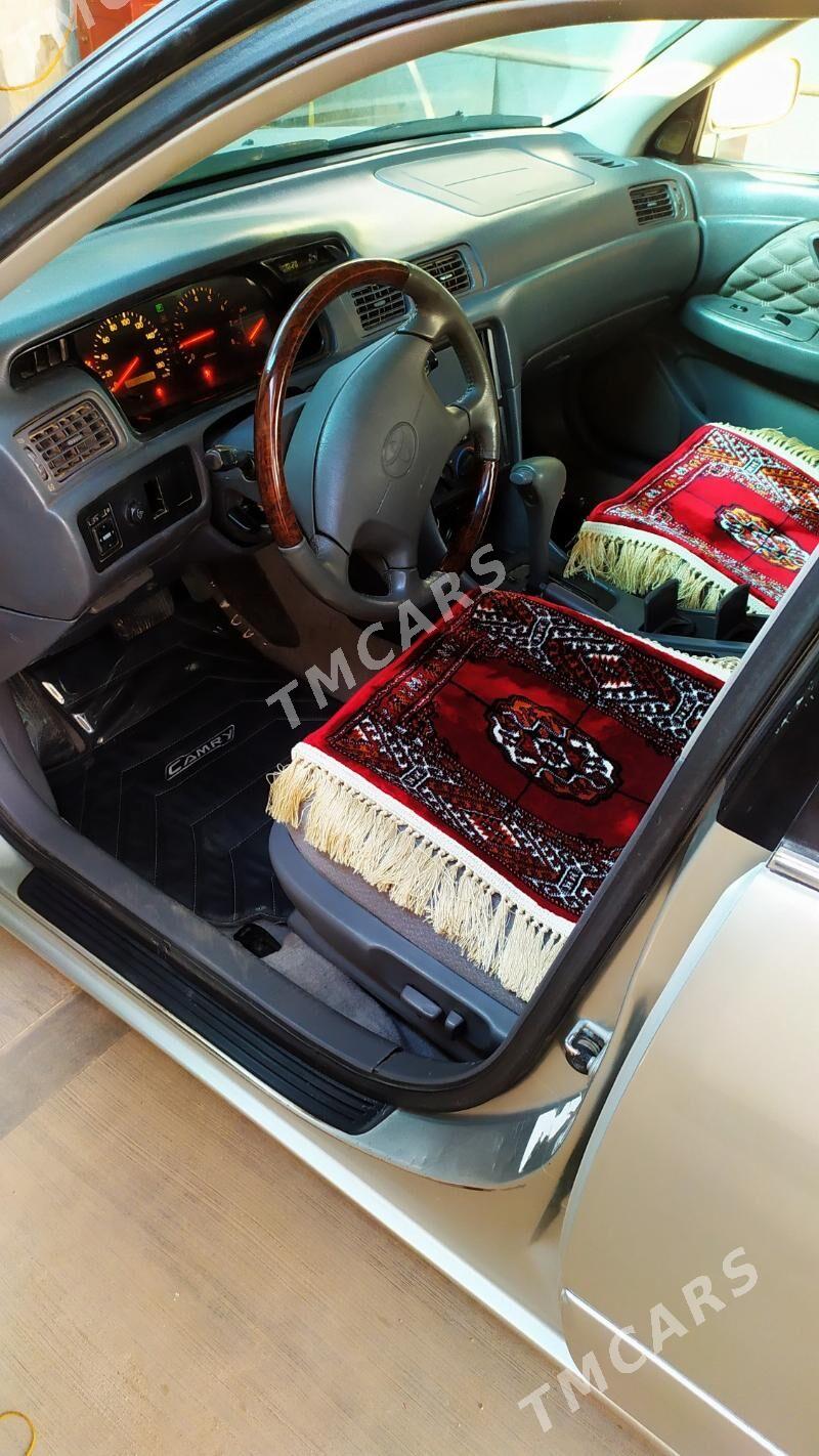 Toyota Camry 2000 - 145 000 TMT - Tejen - img 3