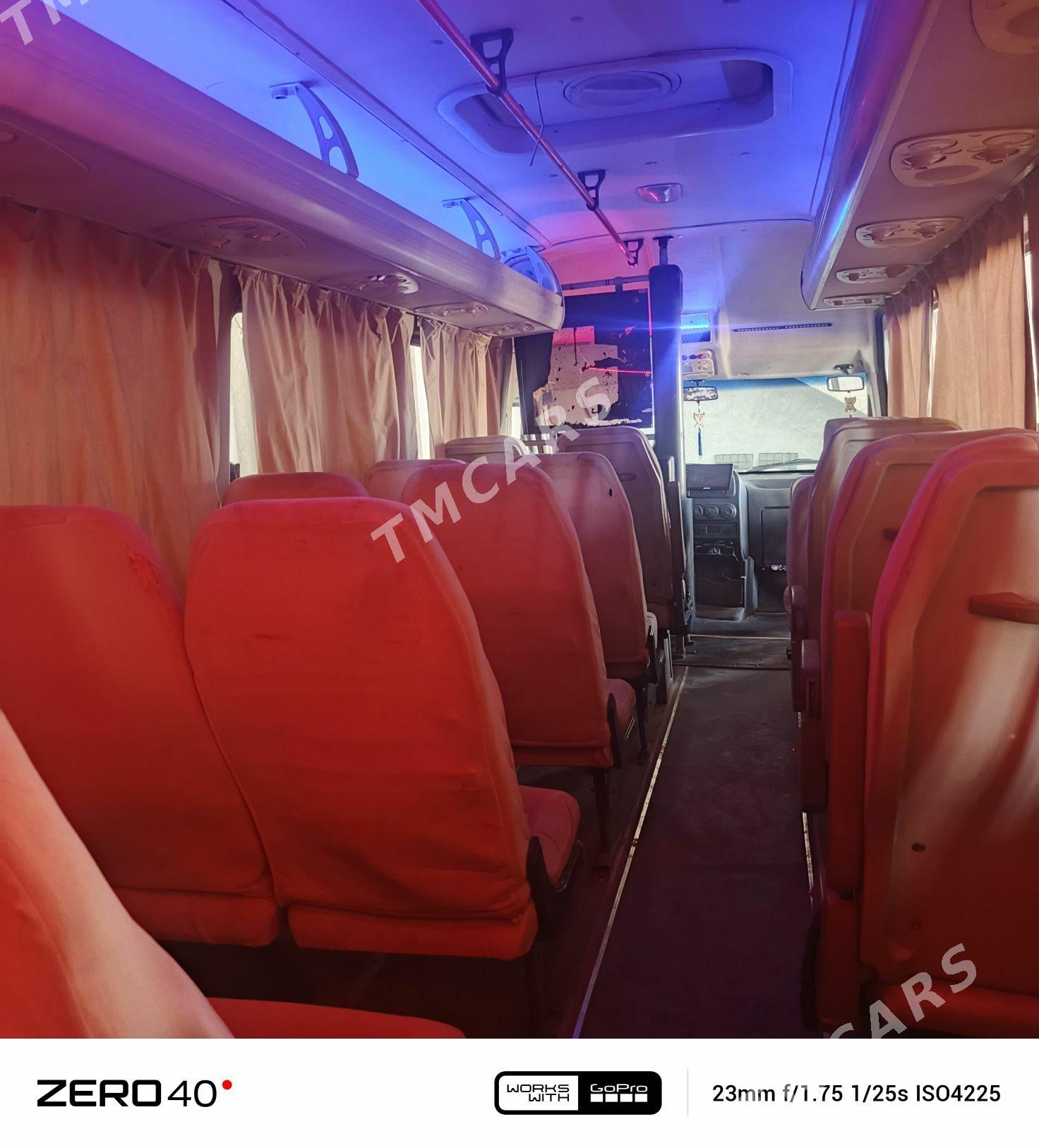Iveco Daily 2006 - 250 000 TMT - Туркменабат - img 4