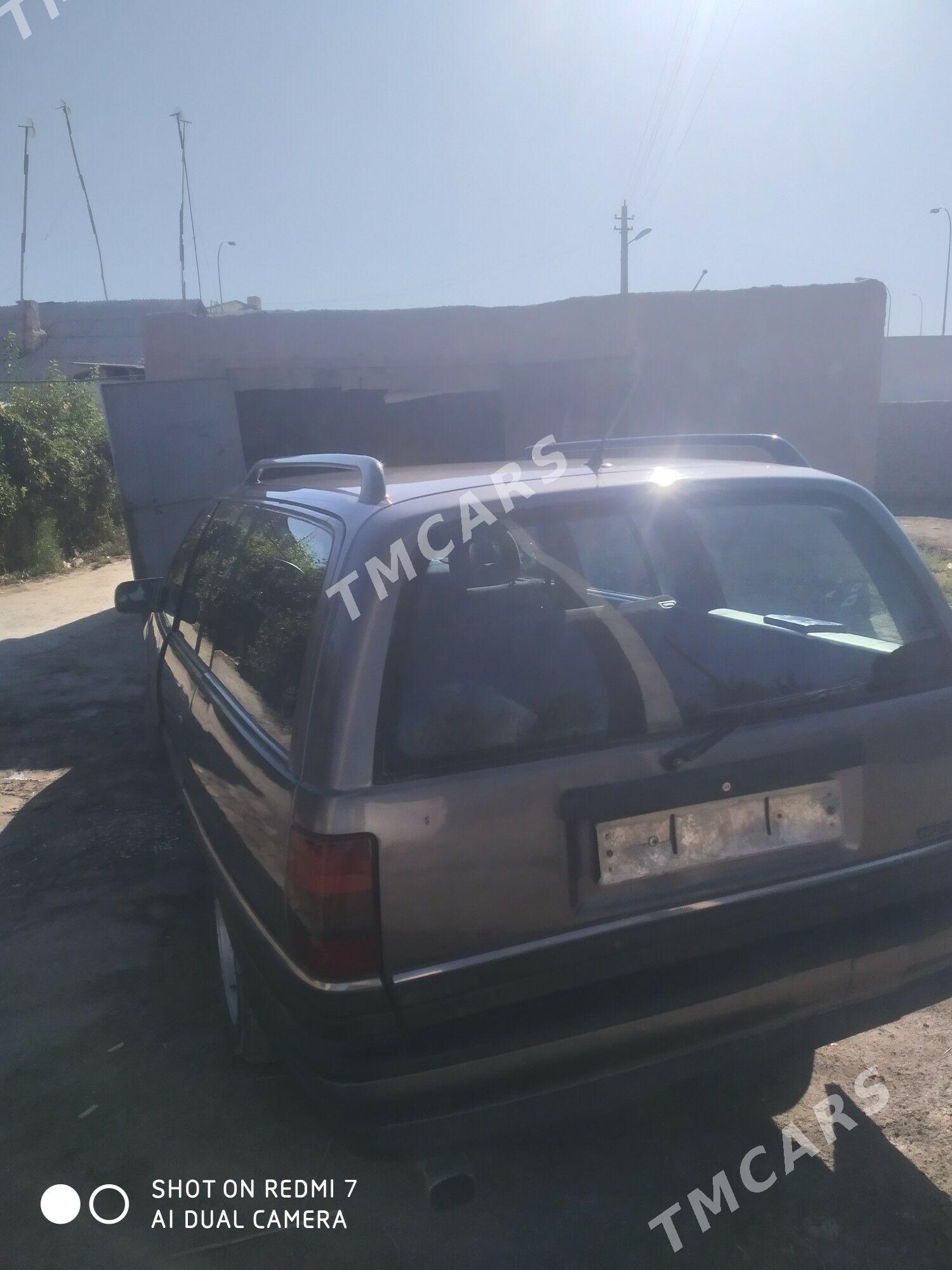 Opel Omega 1990 - 26 000 TMT - Дашогуз - img 1