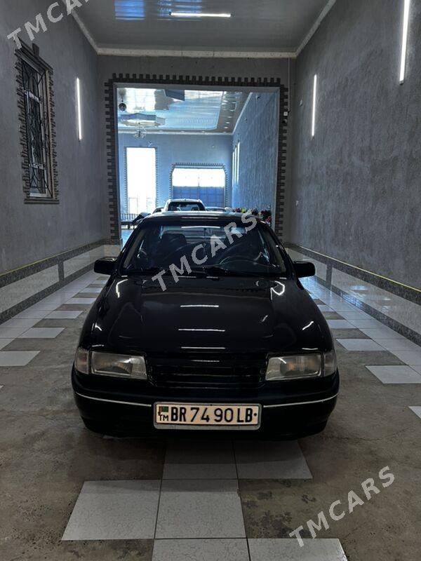 Opel Vectra 1992 - 26 000 TMT - Туркменабат - img 4