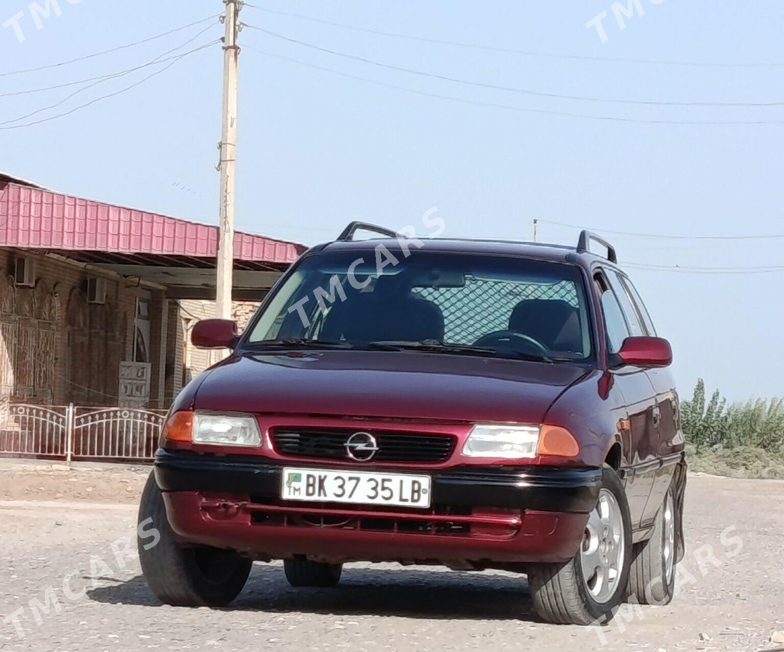 Opel Astra 1996 - 60 000 TMT - Сакар - img 6