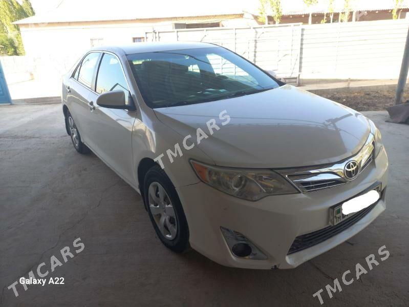 Toyota Camry 2014 - 245 000 TMT - Кёнеургенч - img 1