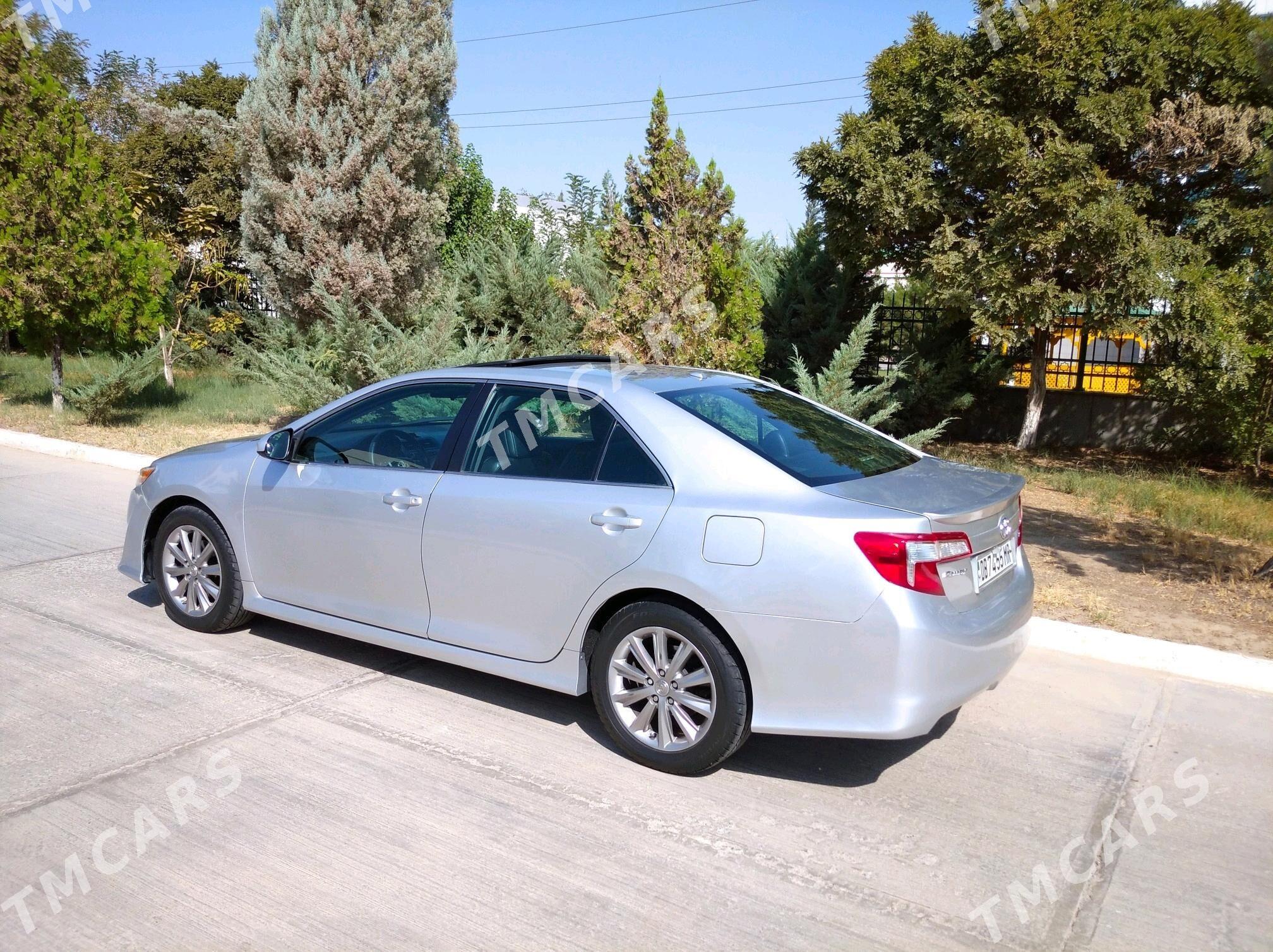 Toyota Camry 2012 - 230 000 TMT - Мары - img 3