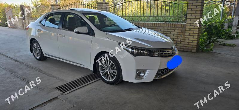 Toyota Corolla 2015 - 310 000 TMT - Туркменабат - img 2