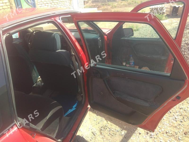 Opel Vectra 1989 - 23 000 TMT - Oguz han - img 7