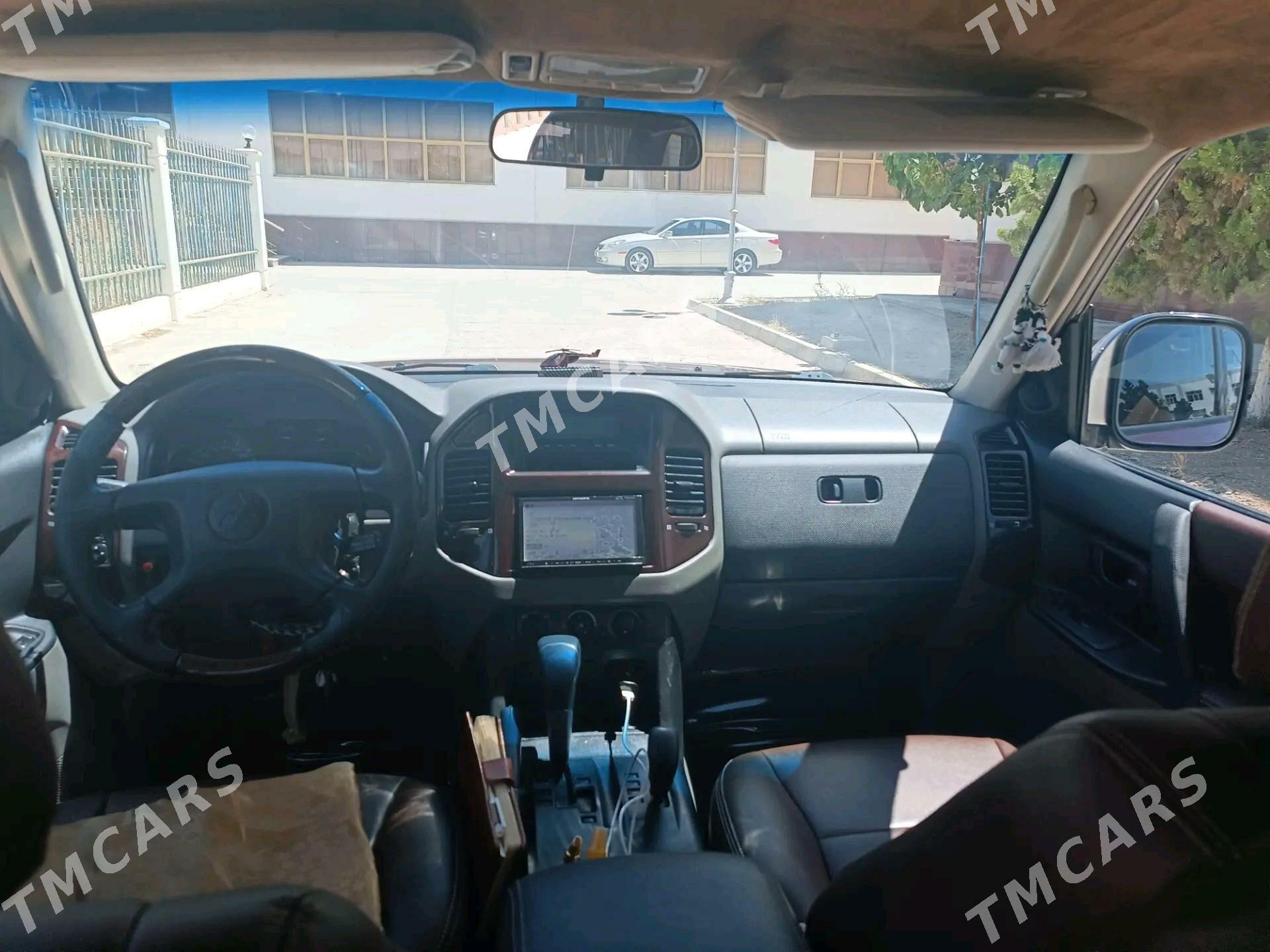 Mitsubishi Montero 2002 - 117 000 TMT - Gyzylarbat - img 6