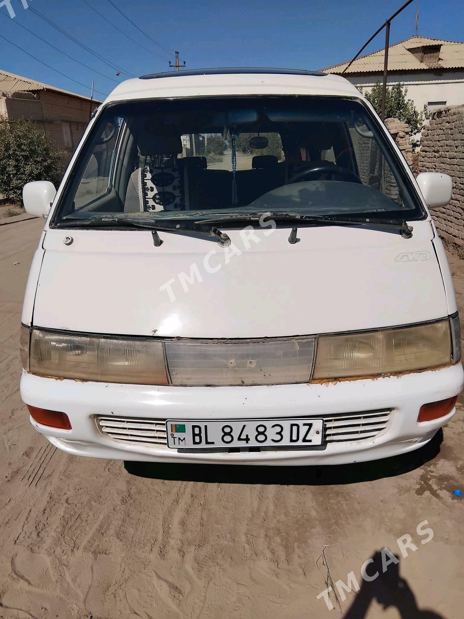Toyota Town Ace 1992 - 30 000 TMT - Шабатский этрап - img 3